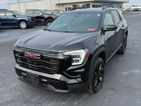 Used 2025 GMC Terrain Elevation w/ Black Edition AWD/4WD image 37