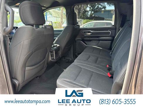 Used 2019 RAM 1500 Big Horn AWD/4WD image 4