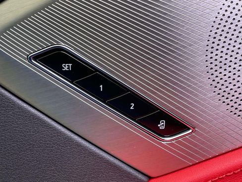 Used 2022 Chevrolet Corvette Stingray Preferred Cpe w/ Battery Protection Package image 34