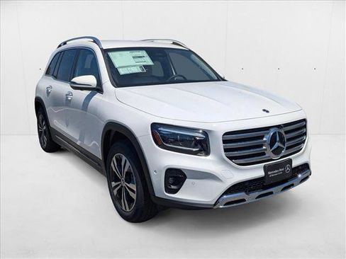 New 2025 Mercedes-Benz GLB 250 GLB 250 image 6
