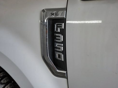 Used 2017 Ford F350 XL w/ Power Equipment Group RWD image 51