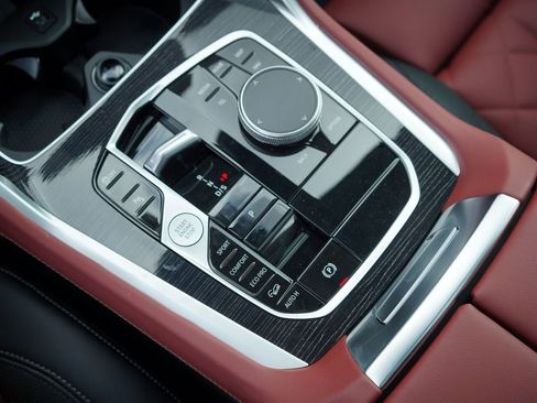 New 2026 BMW X6 xDrive40i AWD/4WD image 18