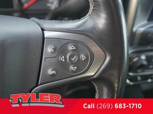 Used 2018 Chevrolet Silverado 1500 LT w/ All Star Edition image 31