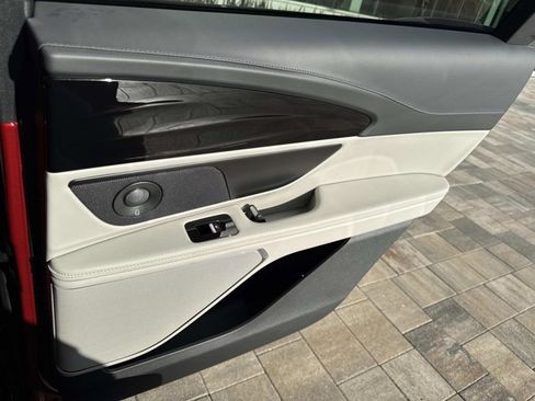 New 2026 Lincoln Nautilus Reserve image 20