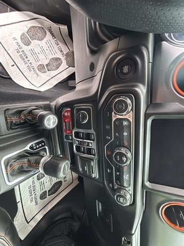 Used 2022 Jeep Gladiator Mojave w/ LED Lighting Group AWD/4WD image 20