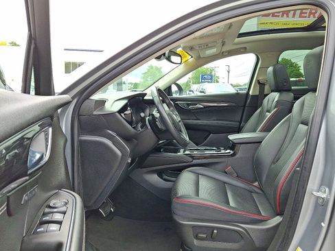 Used 2023 Buick Envision Essence w/ Sport Touring Package image 13