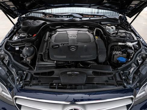 Used 2014 Mercedes-Benz E 350 4MATIC Sedan image 49