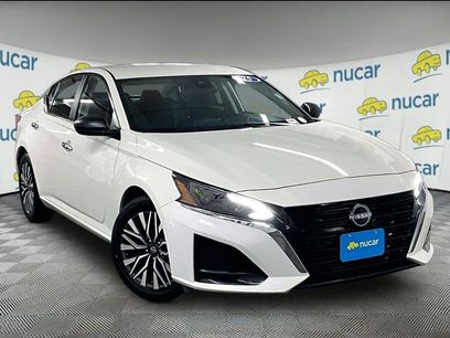Used 2025 Nissan Altima 2.5 SV