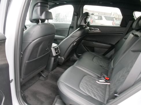 Used 2023 Kia Sportage X-Line w/ X-Line Premium Package image 15