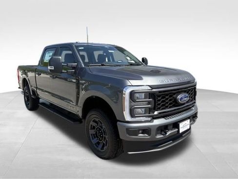 New 2026 Ford F250 XL AWD/4WD image 8