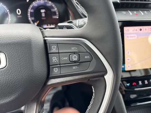 New 2026 Jeep Grand Cherokee L Limited AWD/4WD image 12