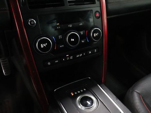 Used 2018 Land Rover Discovery Sport HSE image 30