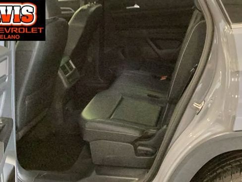Used 2020 Volkswagen Atlas Cross Sport SE w/ Panoramic Sunroof Package AWD/4WD image 11