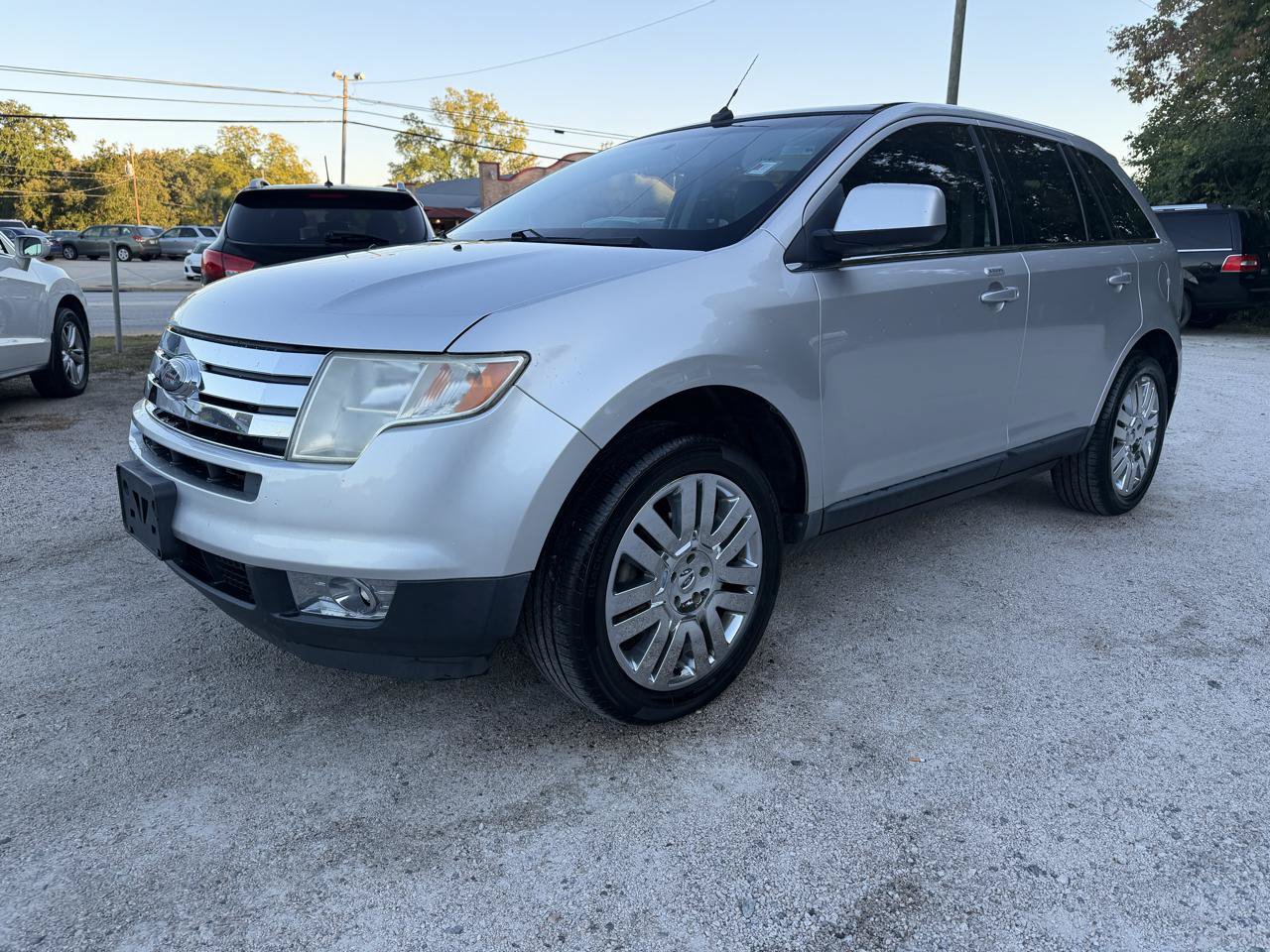Used 2010 Ford Edge Limited FWD image 1