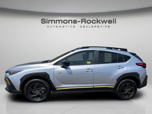 Used 2025 Subaru Crosstrek 2.5i Sport AWD/4WD image 2