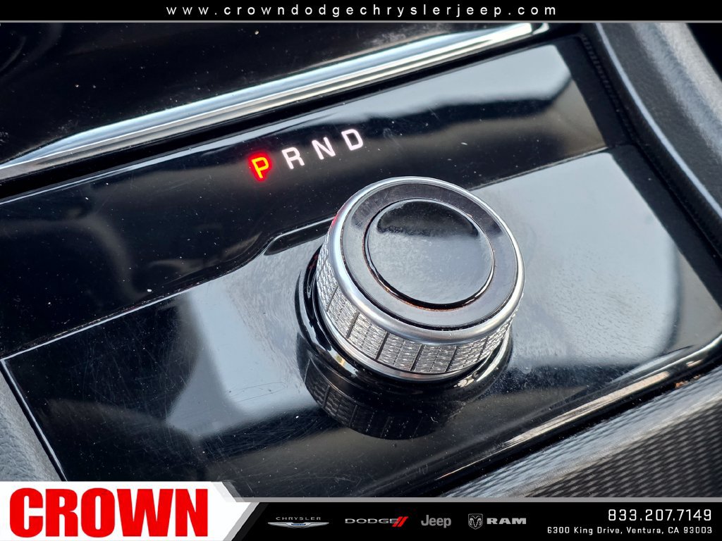 Used 2024 Jeep Grand Cherokee Limited w/ Black Appearance Package RWD image 24