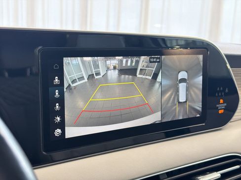 Used 2021 Hyundai Palisade Limited FWD image 26