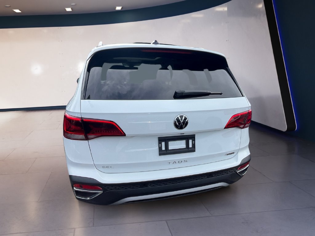 Used 2024 Volkswagen Taos SEL AWD/4WD image 4