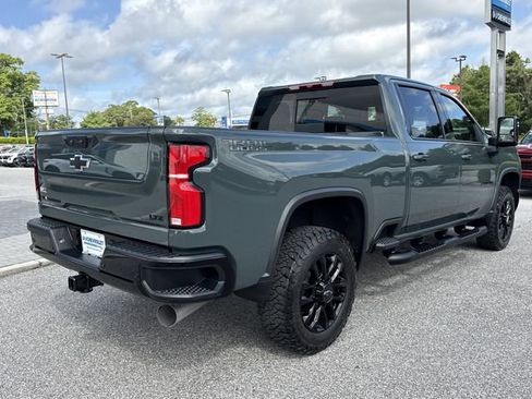 Used 2025 Chevrolet Silverado 2500 LTZ w/ Trail Boss Package AWD/4WD image 3