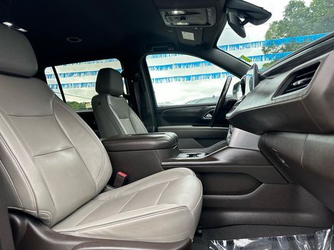 Used 2021 GMC Yukon XL SLT RWD image 19