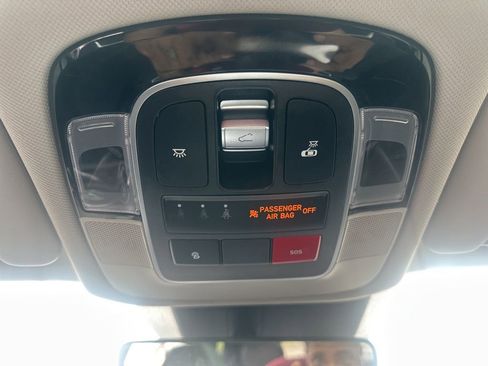 Used 2024 Hyundai Tucson Limited image 23