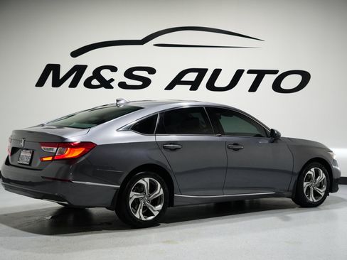 Used 2018 Honda Accord EX image 7