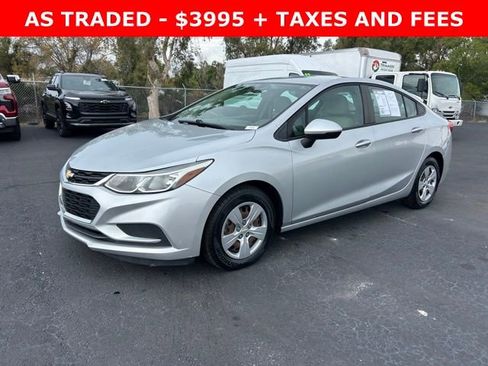 Used 2017 Chevrolet Cruze LS image 3