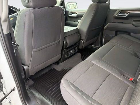 Used 2025 Chevrolet Silverado 1500 LT image 16