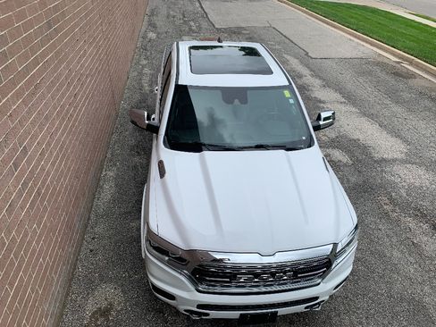 Used 2023 RAM 1500 Limited w/ Body Color Bumper Group AWD/4WD image 34