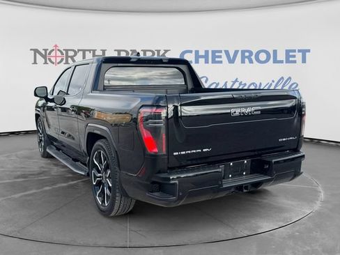 Certified 2025 GMC Sierra EV Denali AWD/4WD image 7