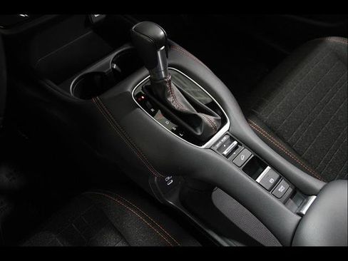Used 2024 Honda HR-V Sport image 14