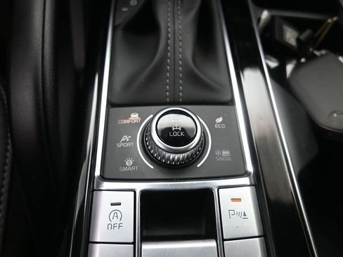 Used 2025 Kia Telluride S AWD/4WD image 15