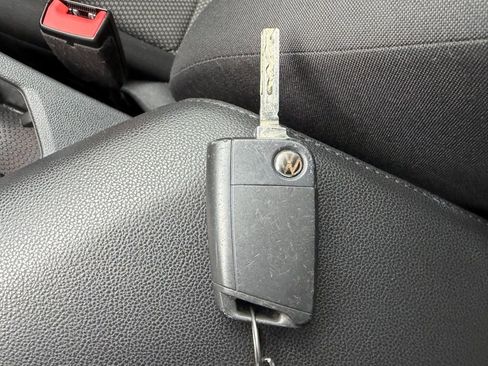 Used 2020 Volkswagen Jetta S image 28