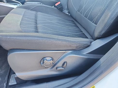 Used 2019 Ford EcoSport SE image 23