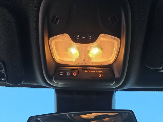 Used 2023 Chevrolet Colorado LT w/ LT Convenience Package RWD image 32