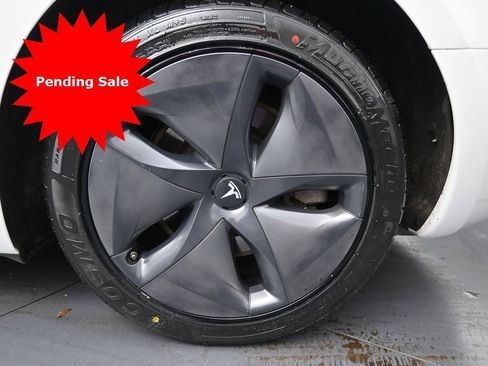 Used 2019 Tesla Model 3 Standard Range Plus image 33
