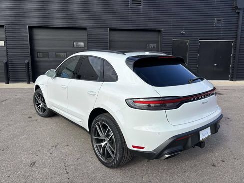 Used 2026 Porsche Macan AWD/4WD image 3