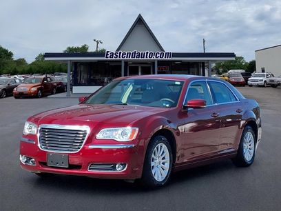 Used 2014 Chrysler 300 w/ Driver Convenience Group