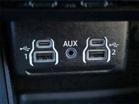 Used 2024 Dodge Durango SXT image 23