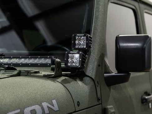 Used 2018 Jeep Wrangler Unlimited Rubicon AWD/4WD image 30