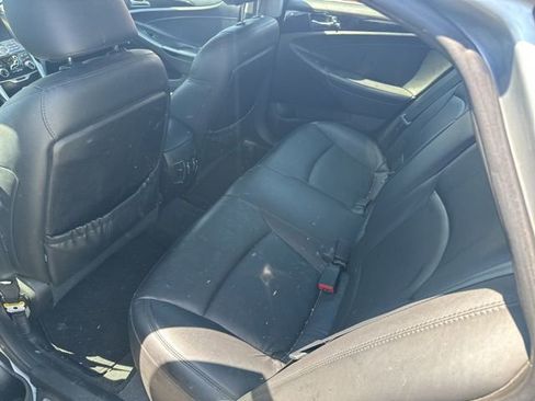 Used 2012 Hyundai Sonata Limited w/ Navigation Pkg FWD image 19