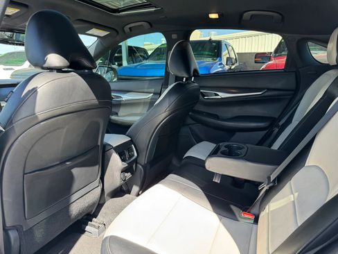 Used 2022 INFINITI QX55 Luxe w/ Accent Package AWD/4WD image 14