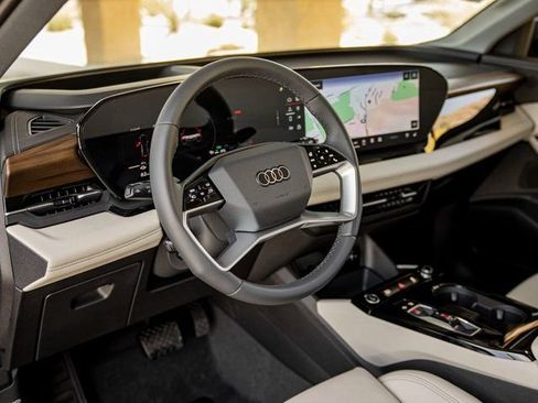 Certified 2025 Audi Q6 e-tron Premium Plus w/ Premium Plus RWD image 15