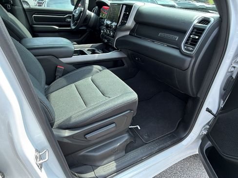 Used 2025 RAM 1500 Big Horn AWD/4WD image 19