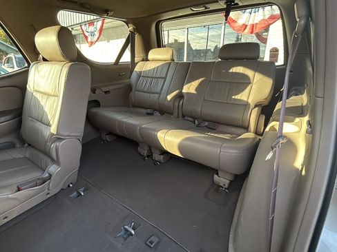 Used 2002 Toyota Sequoia SR5 image 25