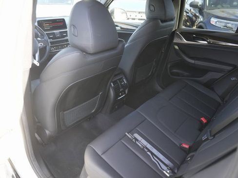 Used 2019 BMW X3 sDrive30i image 12