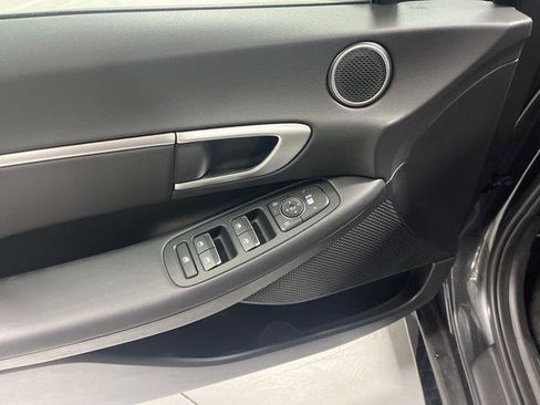 New 2025 Hyundai Sonata SEL image 6