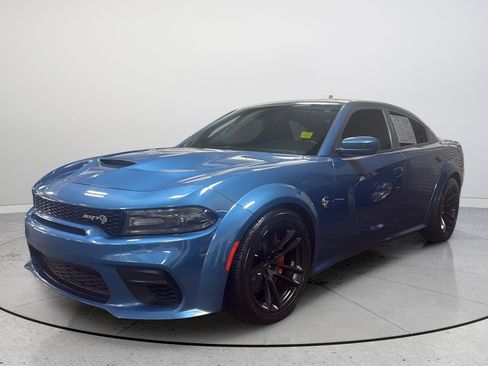 Used 2020 Dodge Charger SRT Hellcat w/ Carbon/Suede Interior Package RWD image 5