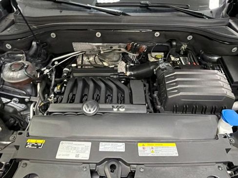Used 2023 Volkswagen Atlas Cross Sport SE w/ Black Wheel Package AWD/4WD image 28