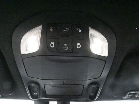 Used 2019 Chrysler Pacifica Touring-L Plus w/ Advanced Safetytec Group FWD image 30